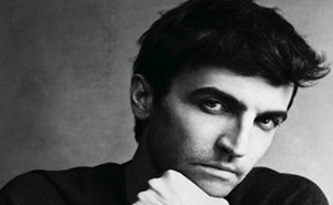 Nicolas Ghesqui&egrave;re 出任Louis Vuitton（路易威登）新创意总监